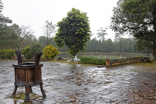 Hué-Tombeau de Minh Mang-092